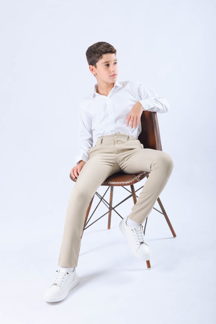 מכנסיים מחוייטים בגזרת SLIM דגם LEROY