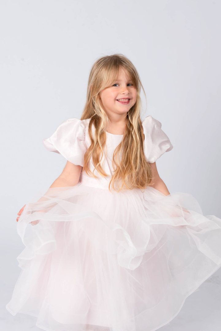 מבצעים בנות